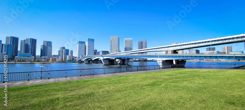 Photography Great Harumi Bridge in Tokyo, Japan