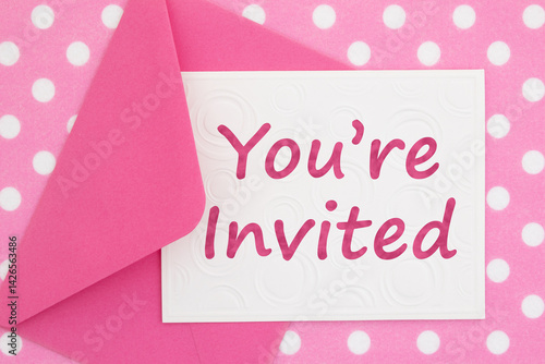 Obraz na płótnie You are invited card on pink polka dots material w salonie