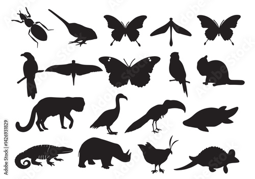 Photography This vector set features black silhouettes of various wildlife animals, includin