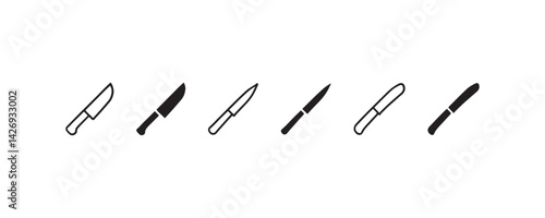 Knife icon set with kitchen and table styles Vector