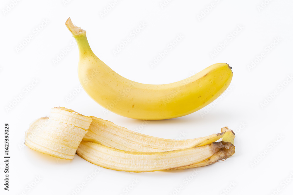 バナナの実と皮 バナナの実と皮