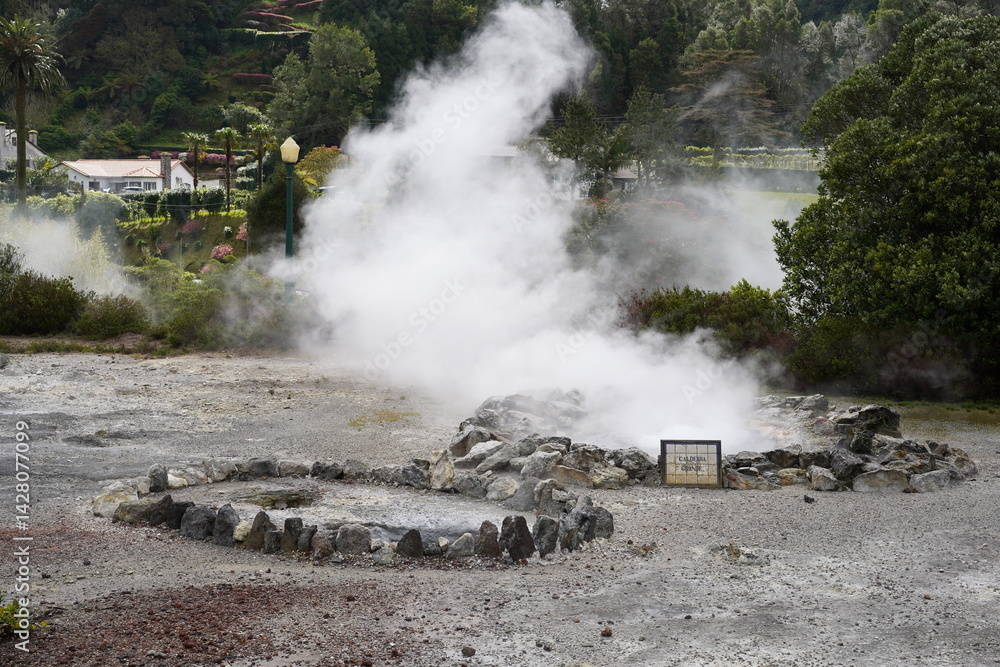 Die Caldeiras das Furnas, Vulkanismus auf der Azoreninsel São Miguel