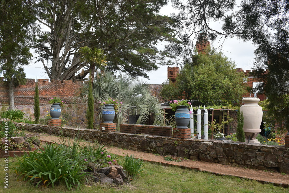 Beautiful And Green Garden Beautiful And Green Garden