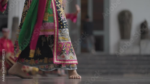 Cokek Dance is a traditional Betawi dance from Jakarta, influenced by Chinese culture and usually performed to the accompaniment of Gambang Kromong music.