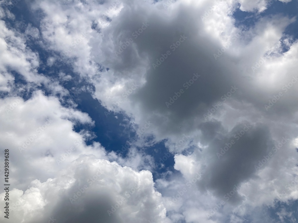 Obraz premium blue sky with clouds