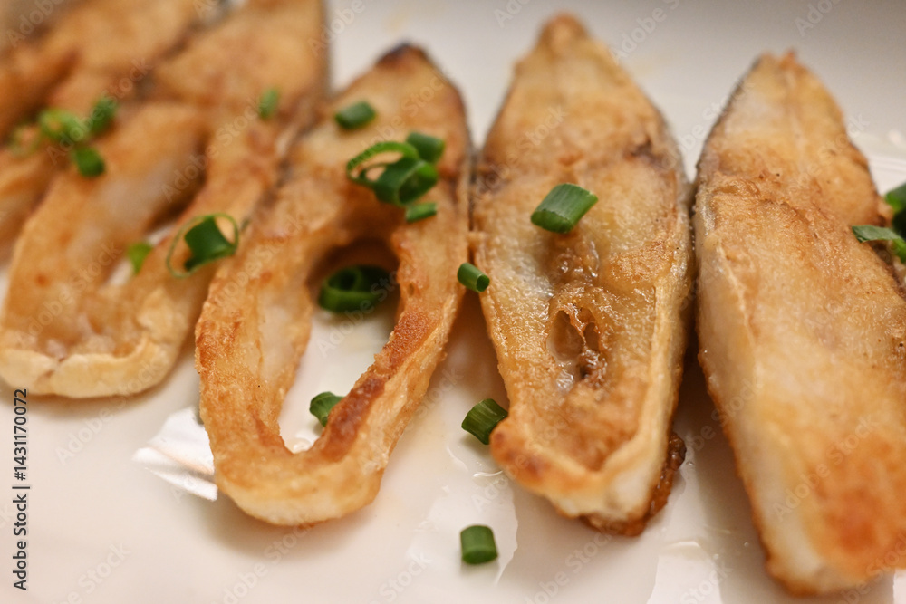 揚げた魚 揚げた魚