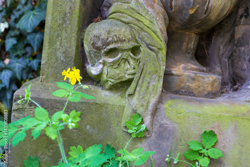 Obraz na płótnie Historic Statue on the spring mystery old Prague Cemetery, Czech Republic w salonie