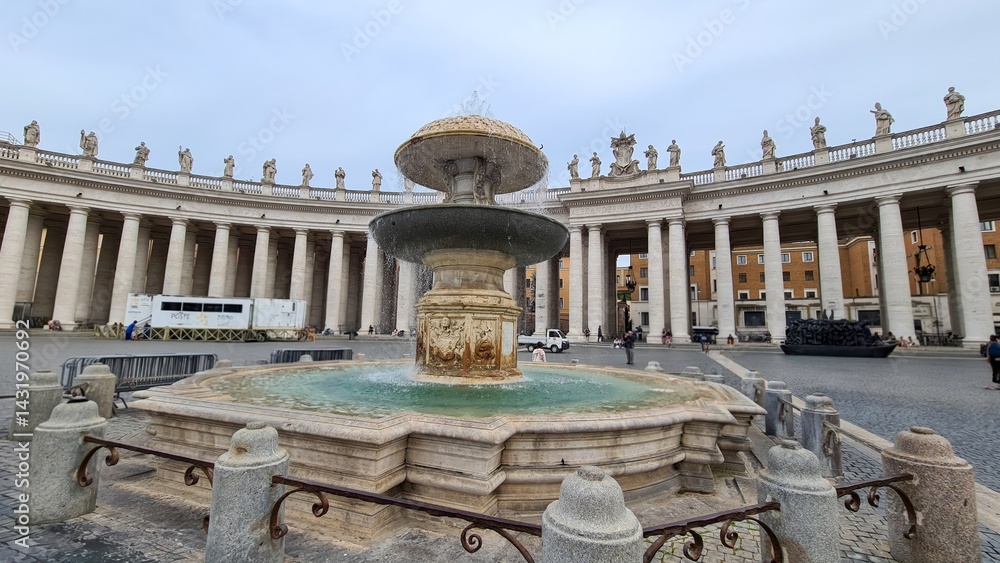 Obraz premium A Walk Through the Vatican: St. Peter's Square and Basilica
