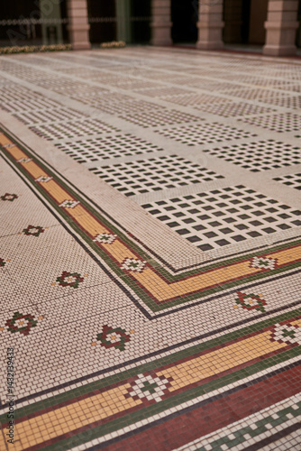 Wallpaper Mural piso de mosaico antigo  pequeno cuadrado con textura  Torontodigital.ca