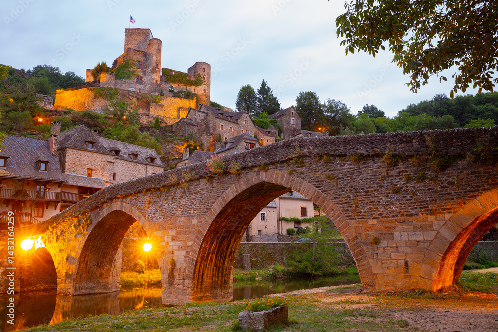 Old stony bridge dated 15th century over Aveyron river. Les Plus Beaux Villages de France (Most beautiful villages of France). Belcastel. Aveyron. France