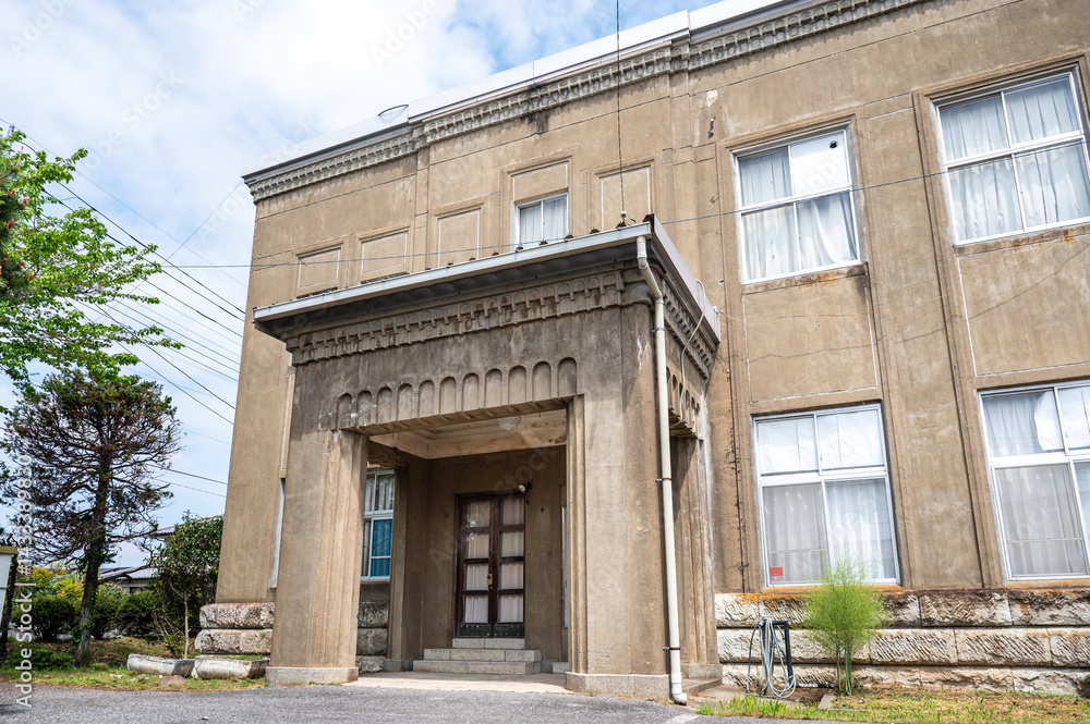 Fototapeta premium 旧世良田村役場庁舎（群馬県太田市）