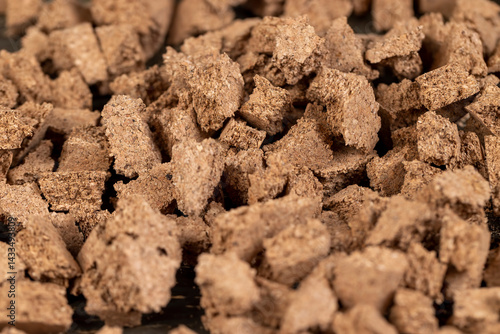 Obraz na płótnie cork wood on the table, pieces of cork bark for domestic use, closeup w salonie