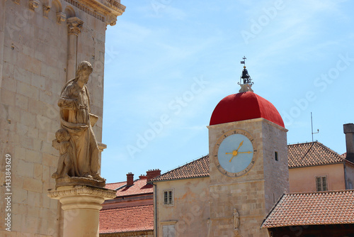 Obraz na płótnie Historical clock tower in trogir, Croatia. w salonie