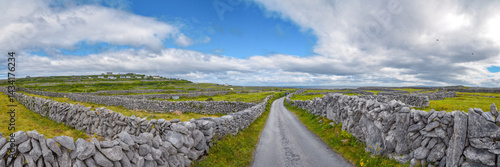 Foto Landschaft auf der Aran Insel Inis Oirr in Irland