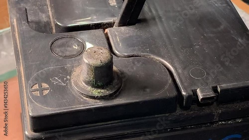 Battery post corrosion tool