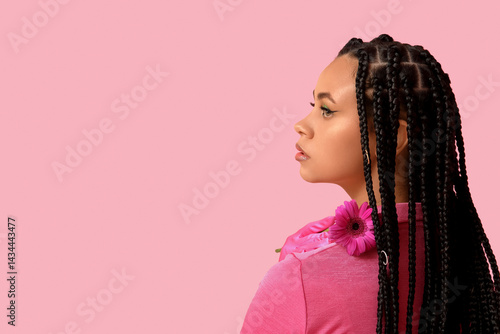 Stylish African-American wo...