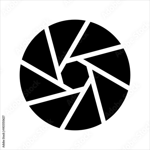 shutter glyph icon vector illustration isolated on white background
