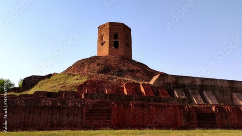 buddhist stupa in sarnath | chaukhandi stupa sarnath varanasi | chaukhandi stupa photo