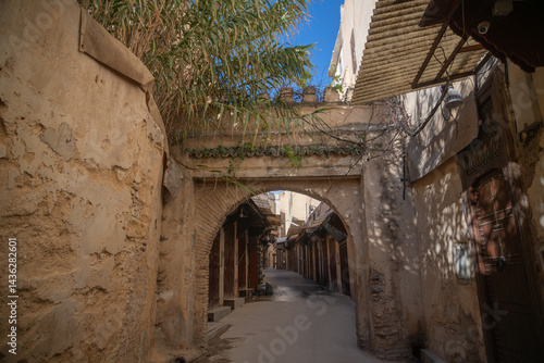 Obraz na płótnie A Street Scene in the Medina of Fez, Morocco w salonie