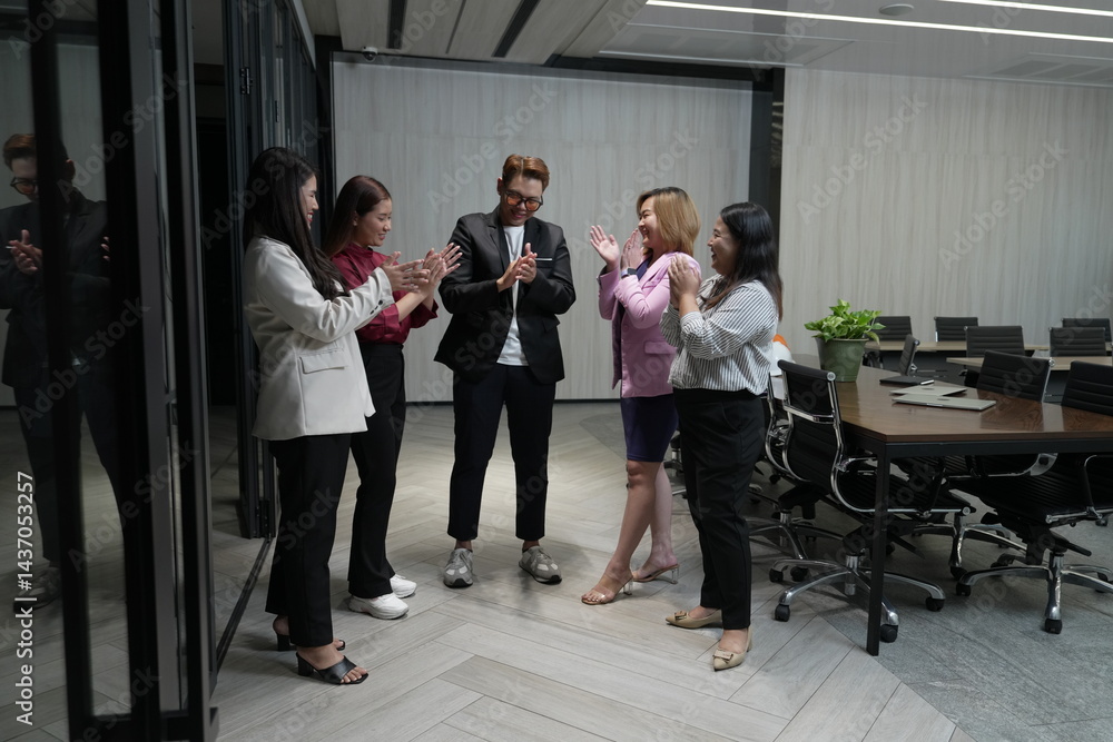 A team of six employees worked together to achieve the goals set for the company.