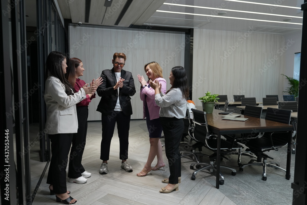 A team of six employees worked together to achieve the goals set for the company.