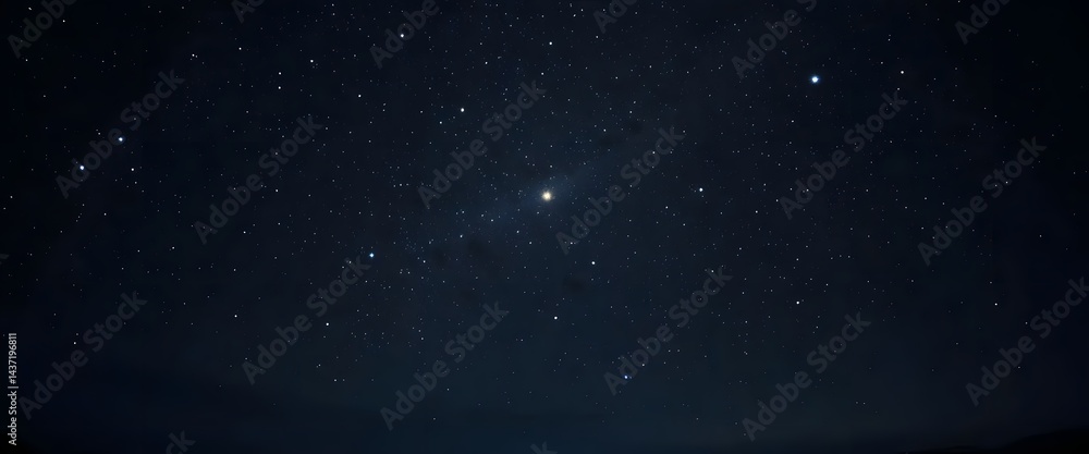 Fototapeta premium Peaceful Starry Sky with Subtle Galactic Light Patterns