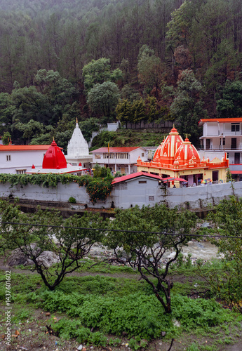 Shri Neeb Karori Baba Ashram is a small temple complex located on the banks of the Kosi River in the Kumaon region of Uttarakhand, India.