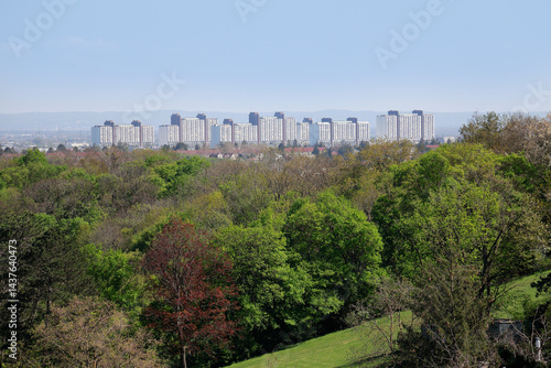 Wohnpark Alt Erlaa Ausblick von der Trazberg Warte, Aussichtsturm, Wachturm in Wien Hietzing, Panorama