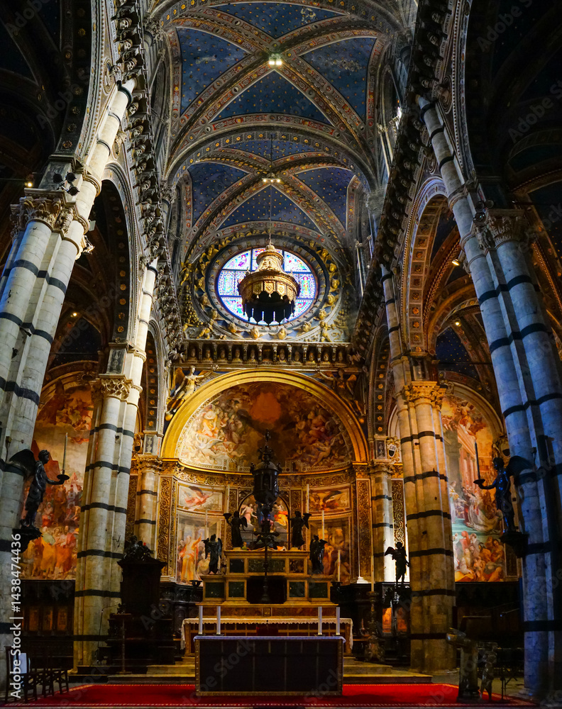 Fototapeta premium Altar inside Siena Cathedral, Tuscany, Italy