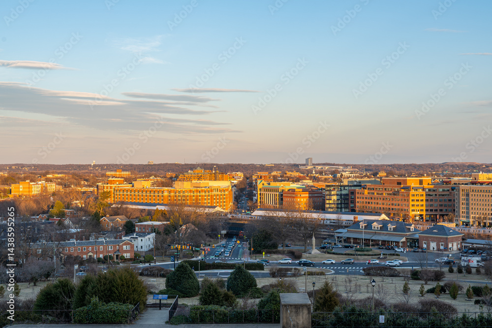 Fototapeta premium Elevated Sunset photo of the downtown Old Town Alexandria Virginia Skyline.