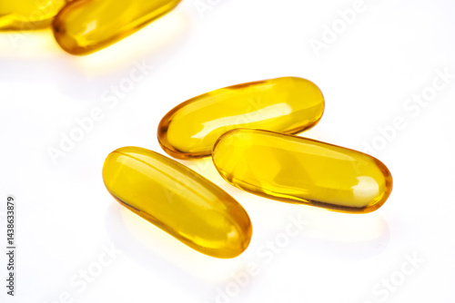 Obraz na płótnie Dietary supplement containing omega 3 fish oil capsules w salonie