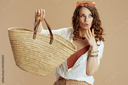 Obraz na płótnie surprised elegant woman in blouse and shorts w salonie