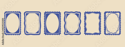 Wavy stamp frame set, vector hand drawn curved borders, abstract wiggle empty wavy curly monograms cadres. Minimalist squiggle scribble swirl design elements. Isolated. Vector