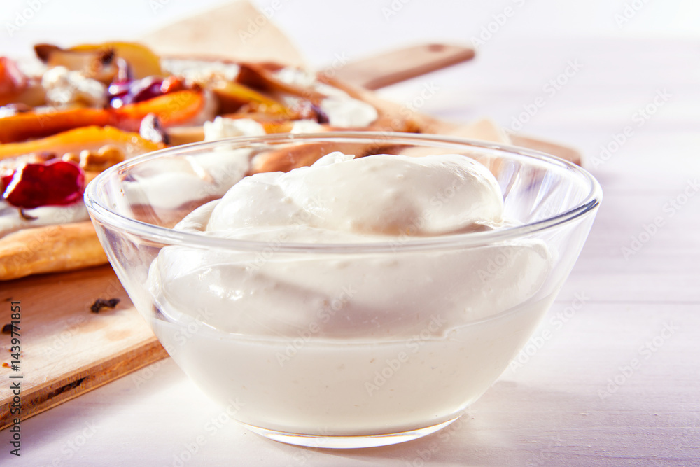 Schmand Glasschale, backen, Quark, Flammkuchen, Schmand Glasschale, backen, Quark, Flammkuchen,