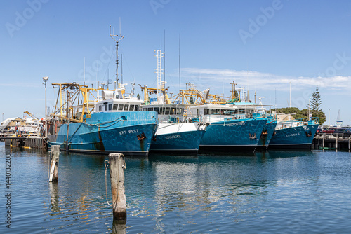 Obraz na płótnie Commercial fishing boats in Fremantle Fishing Boat Harbour in Fremantle 6160 (Walyalup) , Western Australia, WA, Australia w salonie