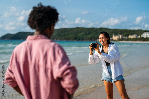 Traveler couple captures stunning landscapes, turning travel photography into a lifelong hobby