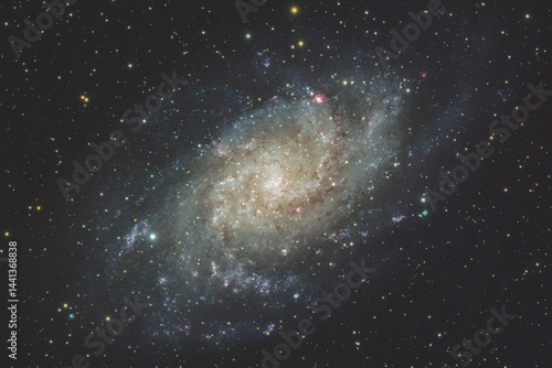 さんかく座銀河