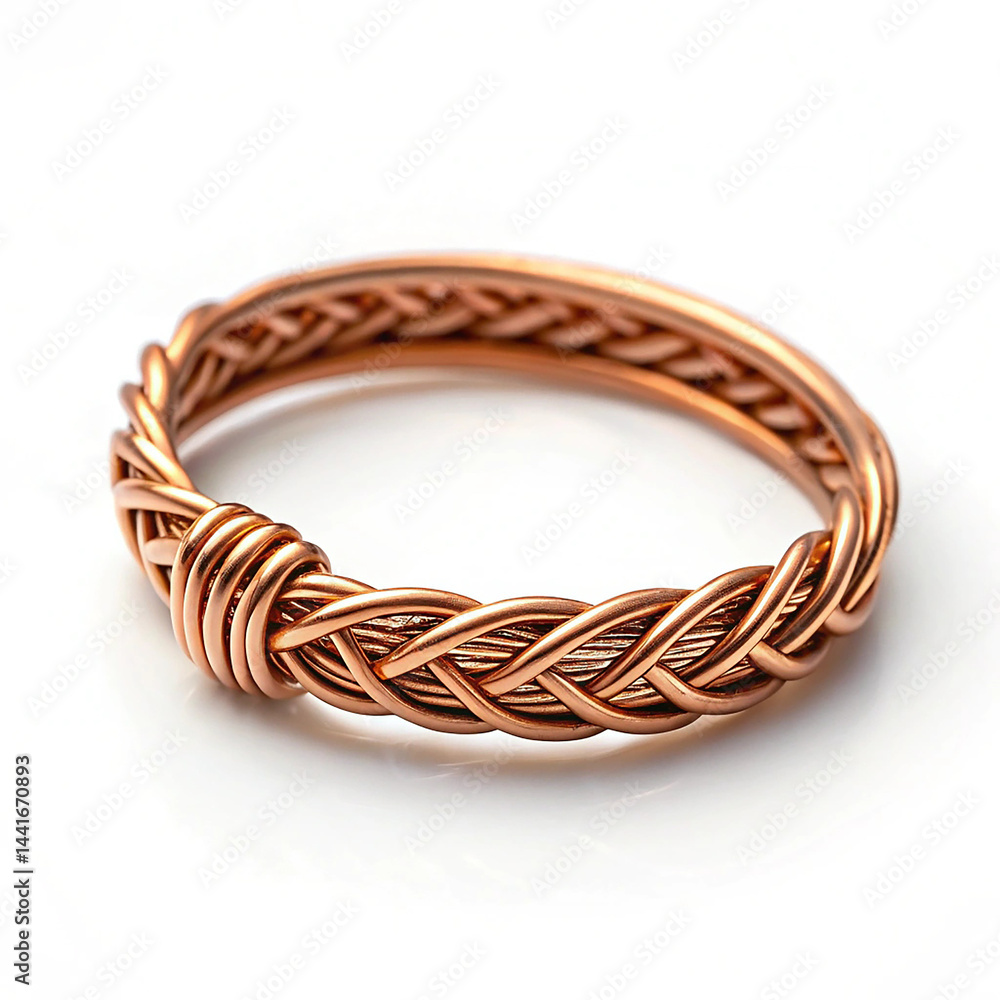Naklejka premium Copper wire wrapped ring isolated on white background