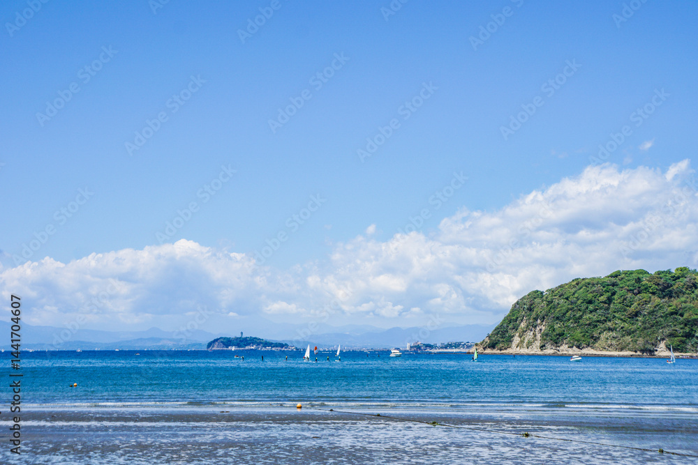 Fototapeta premium 神奈川県の逗子海岸