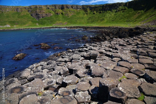 Obraz na płótnie Giant's Causeway natural landmark in Northern Ireland. Wonder of nature in County Antrim. Summer landscape. w salonie
