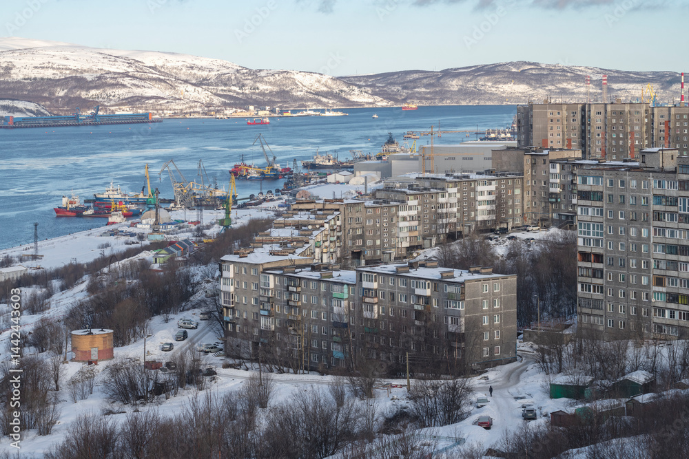 March day in Murmansk