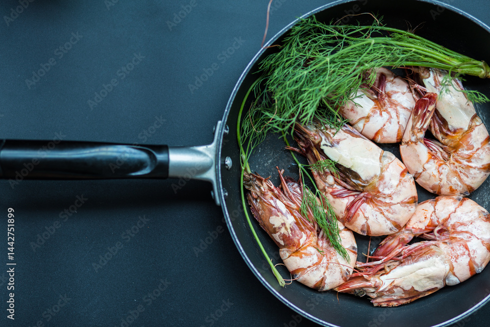 Sea giant shrimp grilled in black pan with vegetable spicy seafood grilled