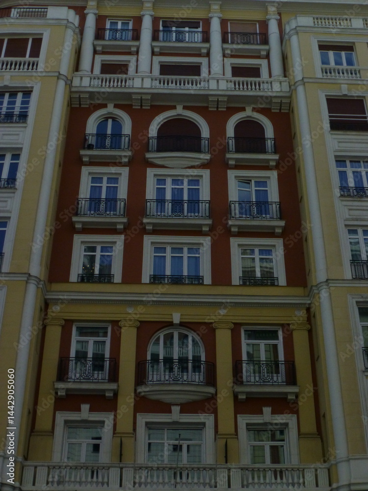 Fototapeta premium facade of a building