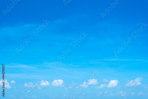 Obraz na płótnie Panorama of cloud clear sky background for summer vacation concept at ocean and summer sea water with sunlight of beautiful cloudy w salonie