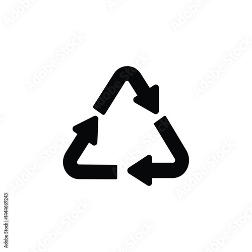 Recycle Icon – clean design symbolizing sustainability, eco-friendly habits, and green living. Perfect for apps & branding