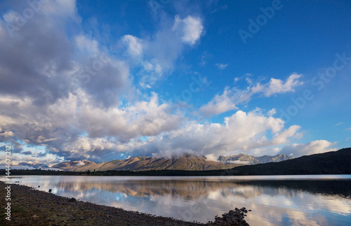 Obraz na płótnie Lake in Patagonia w salonie