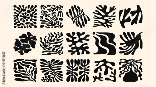 Naive floral seamless design with bohemian vibes, soft organic shapes and subtle ocean-inspired wavy flow, ideal for nursery textiles.