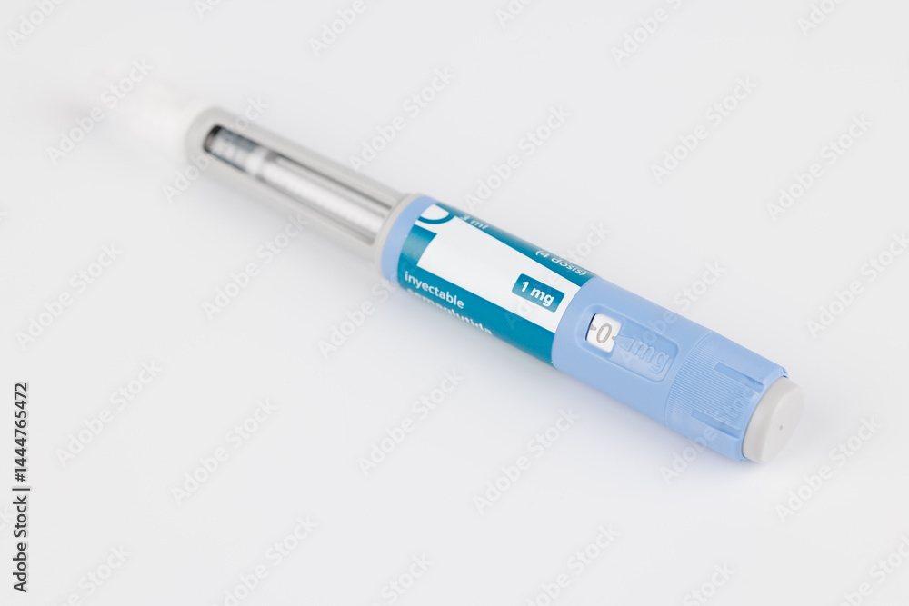 Obraz premium GLP-1 agonist Semaglutide pens displayed cleanly on a white surface