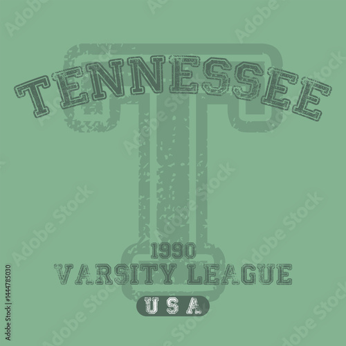 Vintage varsity college typography united states of america tennessee slogan text print with grunge texture for graphic tee t shirt or sweatshirt hoodie or sticker poster - Vector