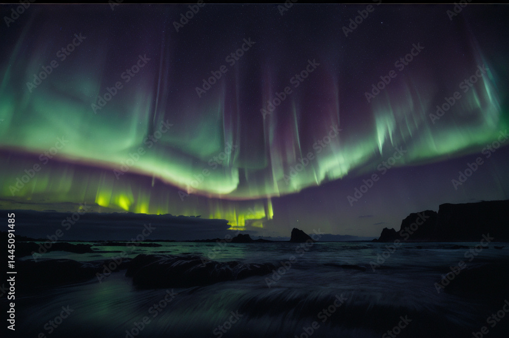 Naklejka premium Aurora borealis in at night